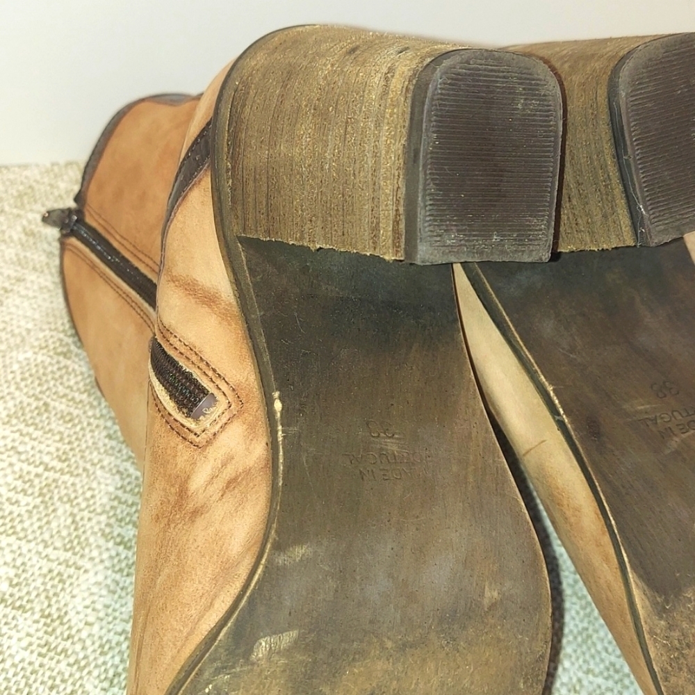 Women's Anthropologie Western Style Leather Suede Ankle Boots Pointed Toe - Picture 7 of 11